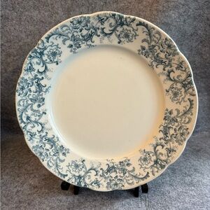 Vintage John Maddock & Sons Meredith Blue Green Collection 9.75” Dinner Plate